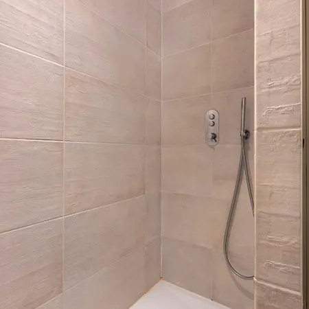 Au Qui Dort - Archives 3 *