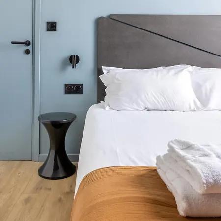 Au Qui Dort - Archives 3 *