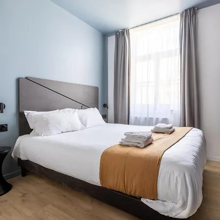 Au Qui Dort - Archives 3 Apartment