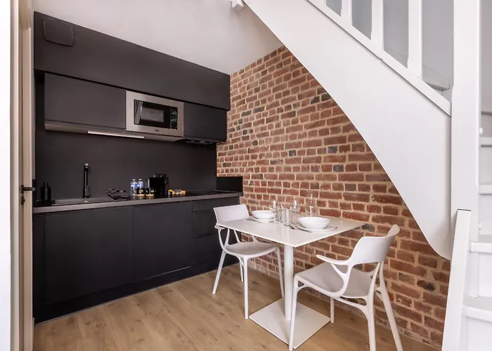 Le Qui Dort - Vieux Iii Appartement